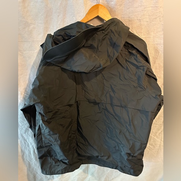 Land’s End raincoat unisex size L 42-44 navy - Picture 3 of 3